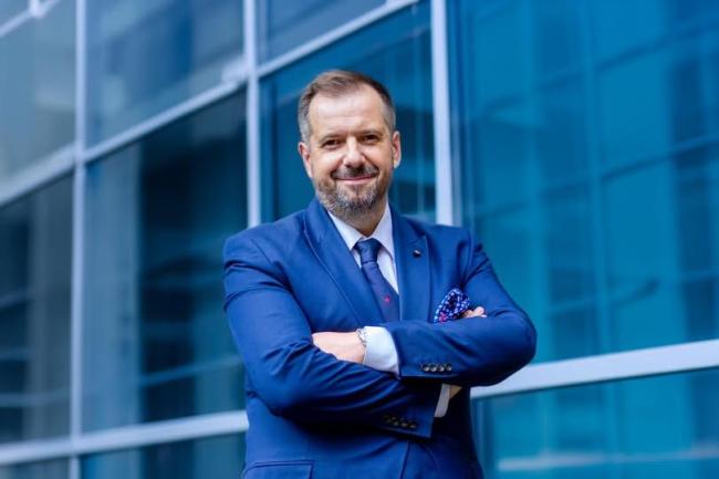 dyrektor bartłomiej guzik